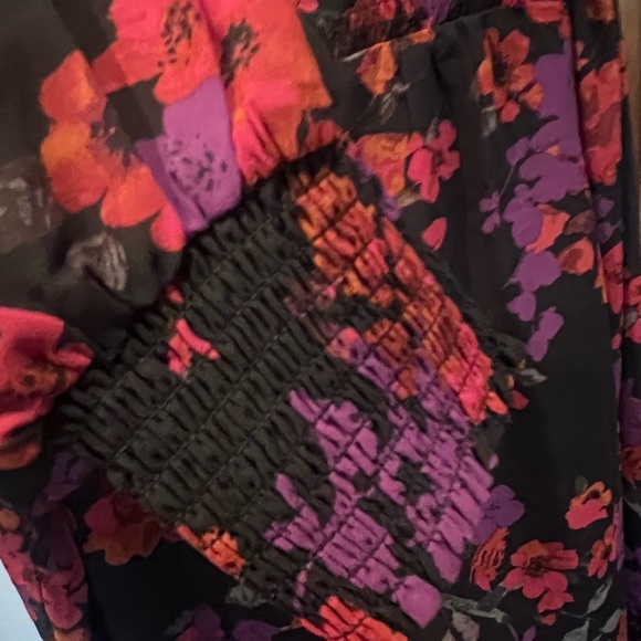 Belle Kim Gravel size long short sleeve top/blouse black red pink v-neck - Picture 3 of 9